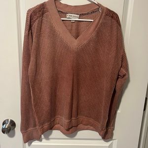 Knox Rose knit top. Lace details on shoulders. Size Large.